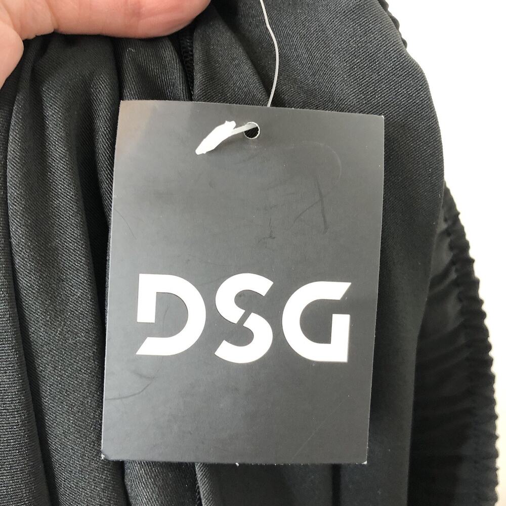 DSG NWT Men's 5" Agility 2 In 1 Moisture Wicking Shorts w/Liner Black Size XXL - Picture 7 of 9